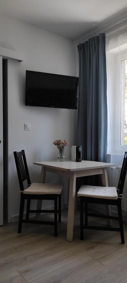Domowa- Restauracja I Pokoje Wielen Zaobrzanski Buitenkant foto