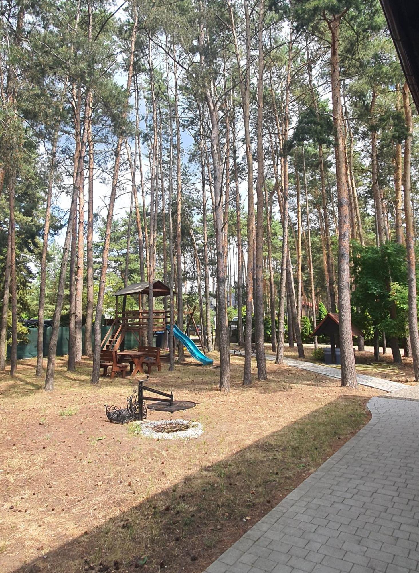 Domowa- Restauracja I Pokoje Wielen Zaobrzanski Buitenkant foto